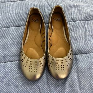 Soft flats ballet gold leather